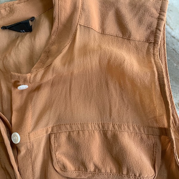 🦋Club Monaco silk blouse XS - Picture 4 of 4